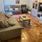 Apartman Piso Centro Estacion De Autobuses-tren Con Garaje