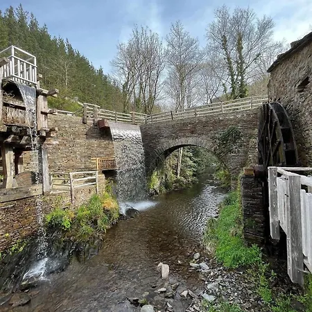 Apartment Piso Centro Estacion De Autobuses-tren Con Garaje