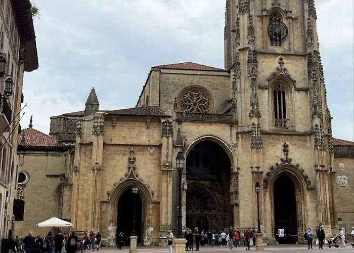 Apartman Piso Centro Estacion De Autobuses-tren Con Garaje Oviedo