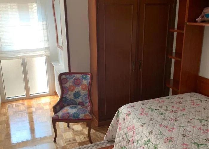 Piso Centro Estacion De Autobuses-tren Con Garaje Oviedo